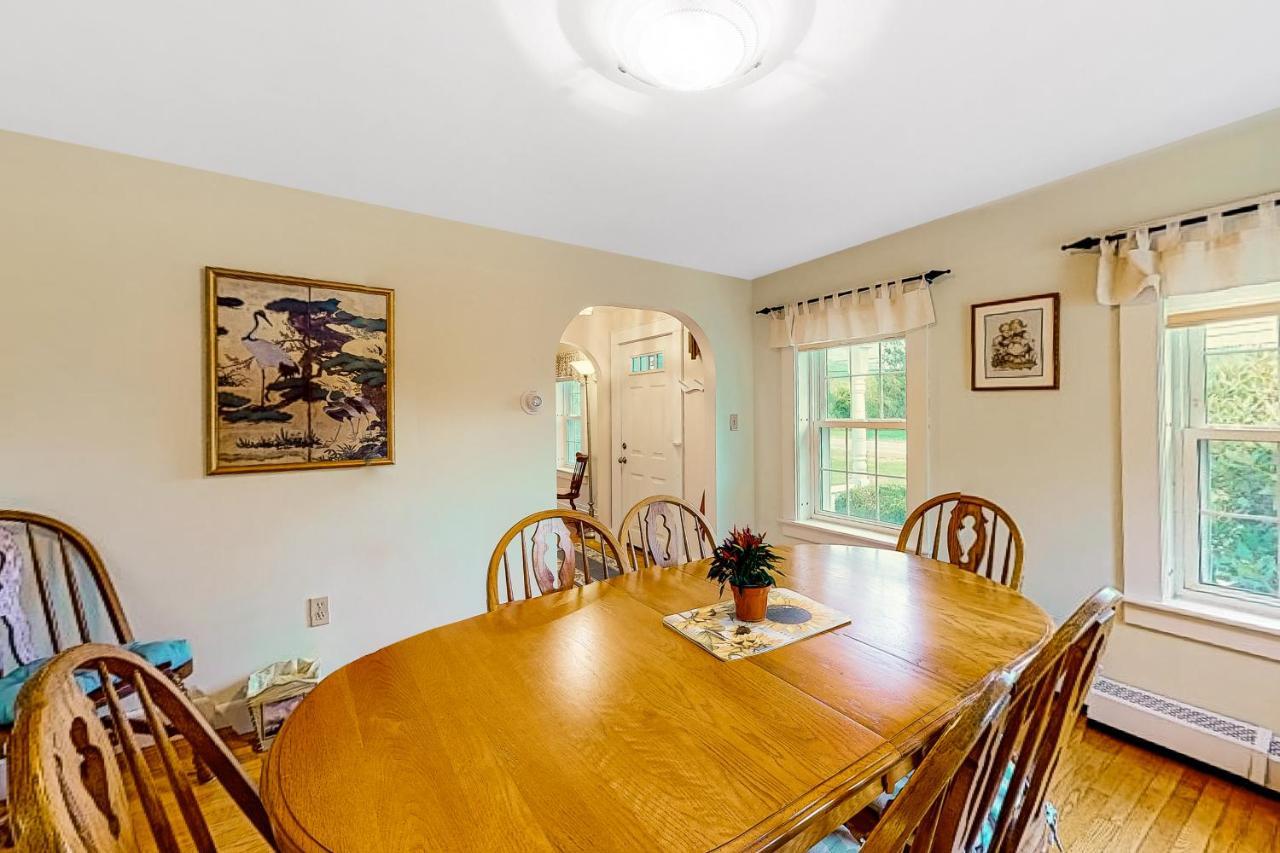 Villa Cape Me Away Gilford Exterior foto